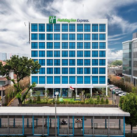 Holiday Inn Express Jakarta Matraman By Ihg Eksteriør billede