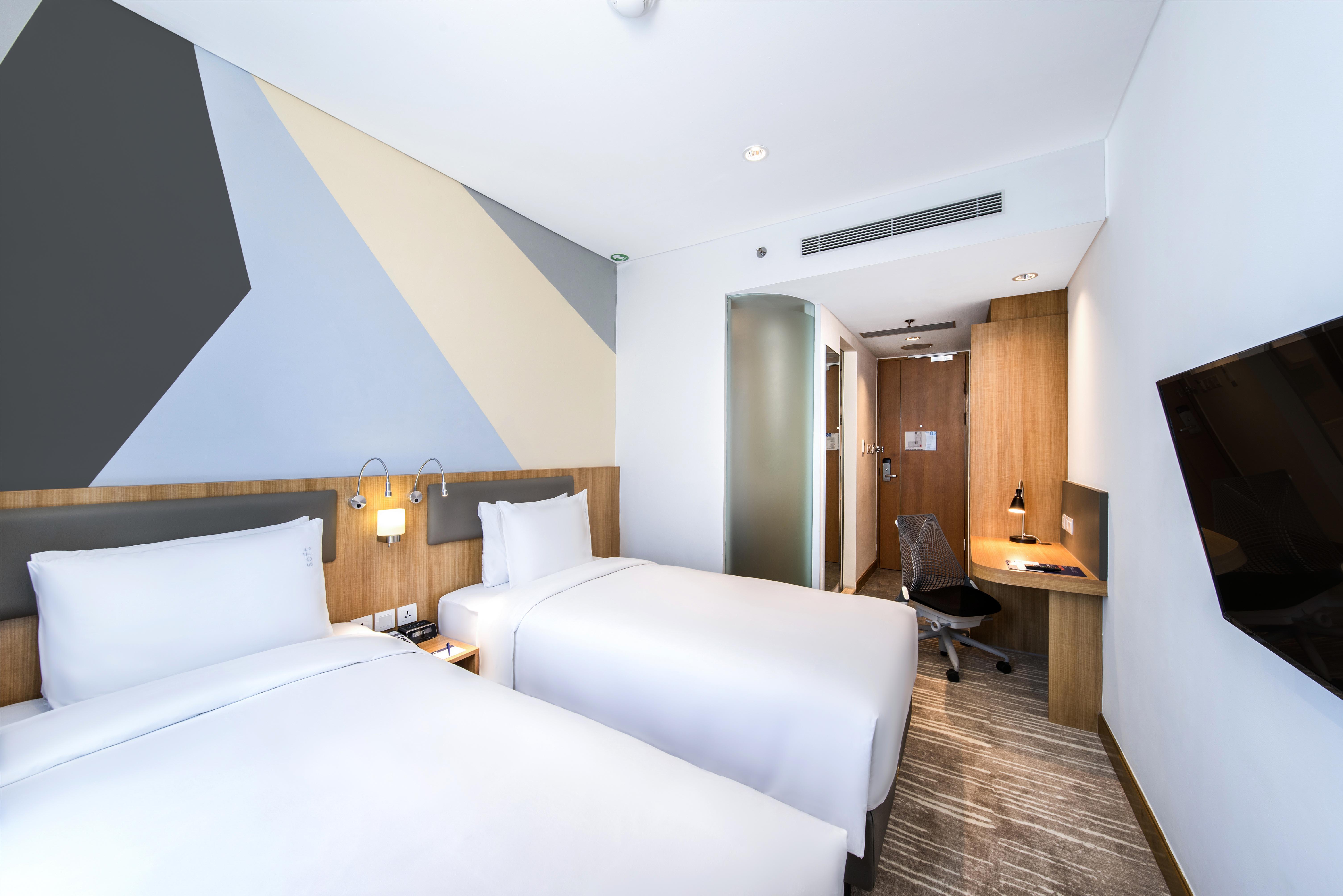 Holiday Inn Express Jakarta Matraman By Ihg Eksteriør billede