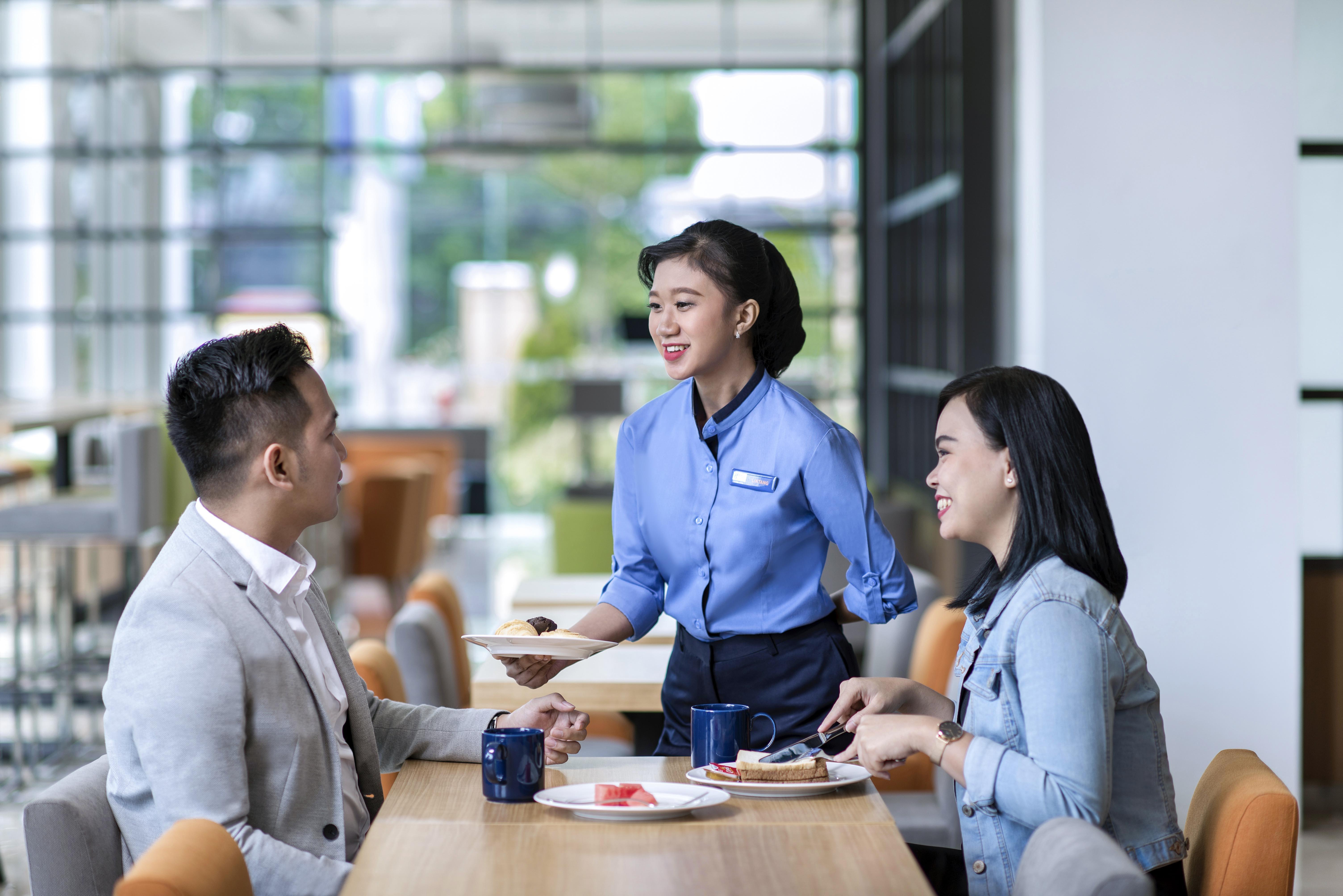 Holiday Inn Express Jakarta Matraman By Ihg Eksteriør billede