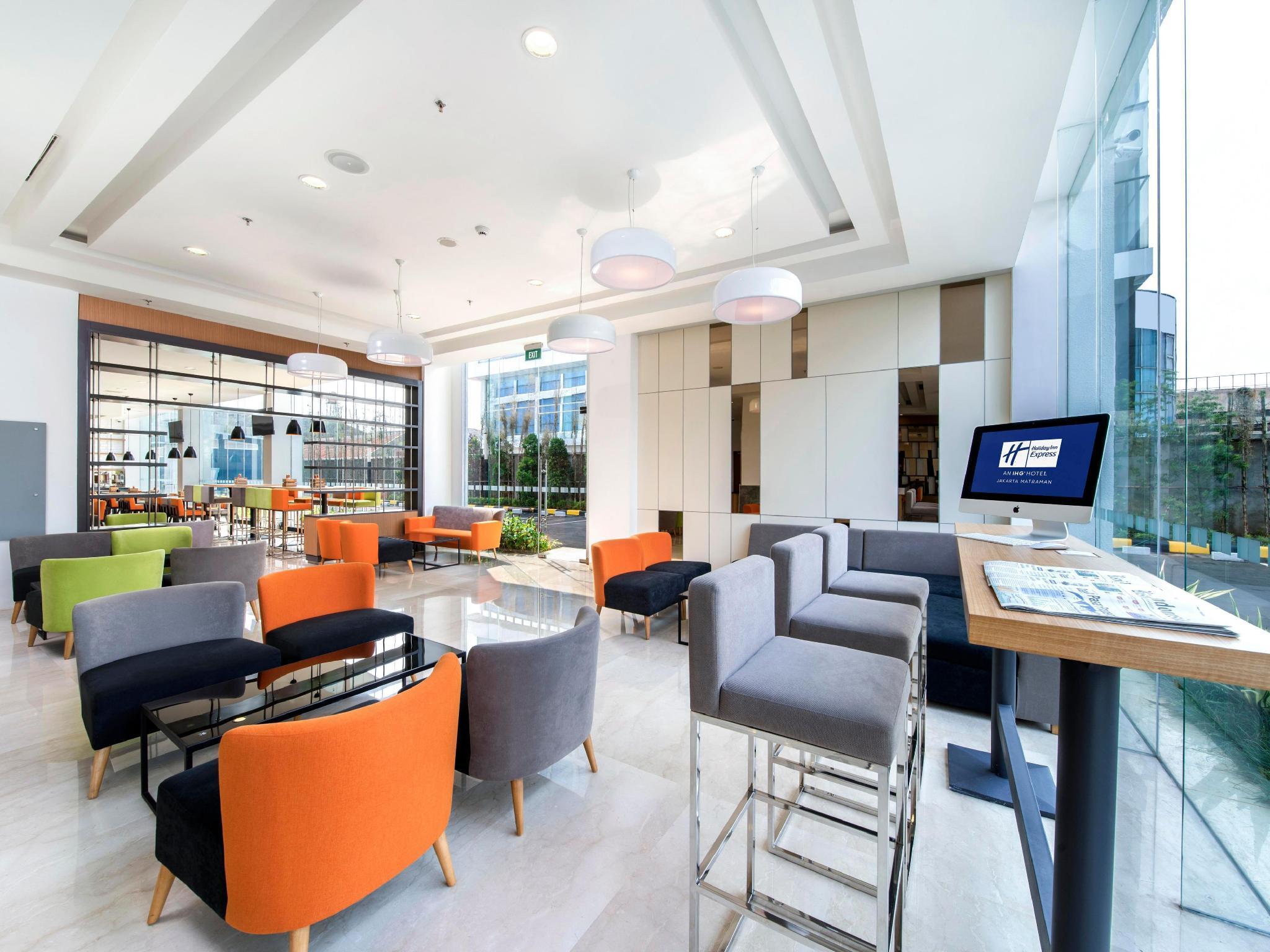 Holiday Inn Express Jakarta Matraman By Ihg Eksteriør billede