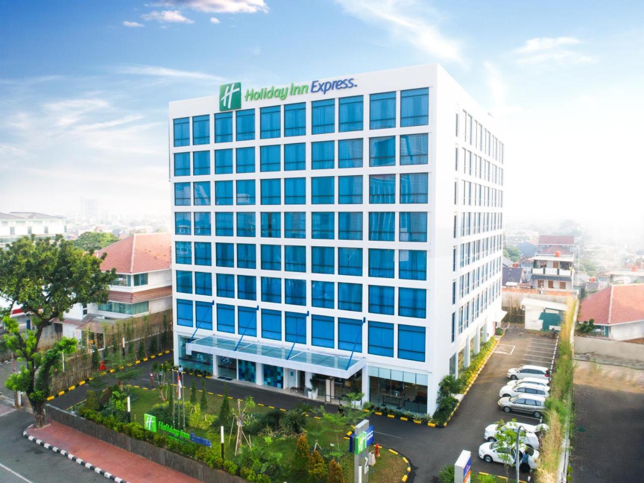 Holiday Inn Express Jakarta Matraman By Ihg Eksteriør billede