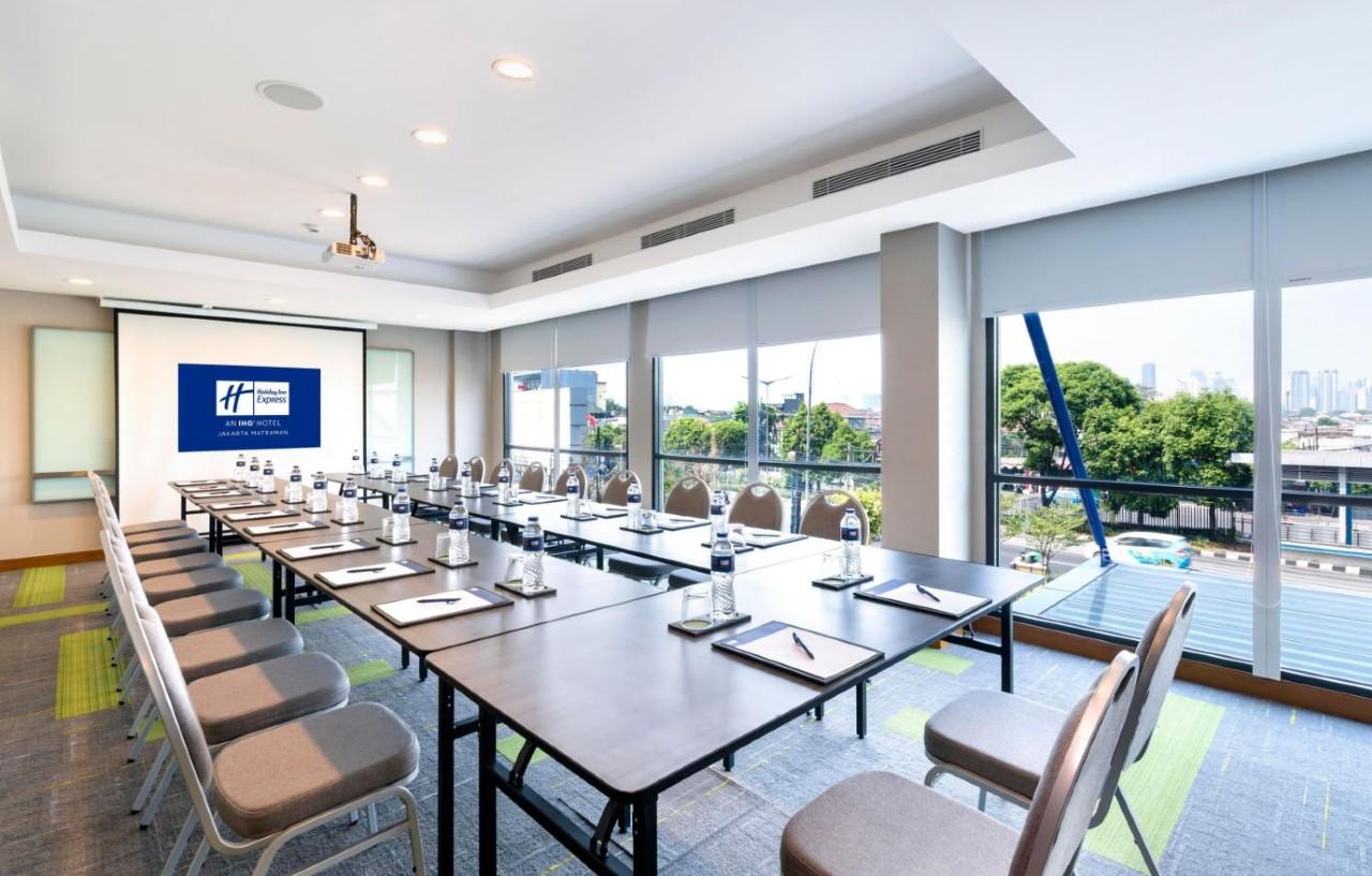 Holiday Inn Express Jakarta Matraman By Ihg Eksteriør billede